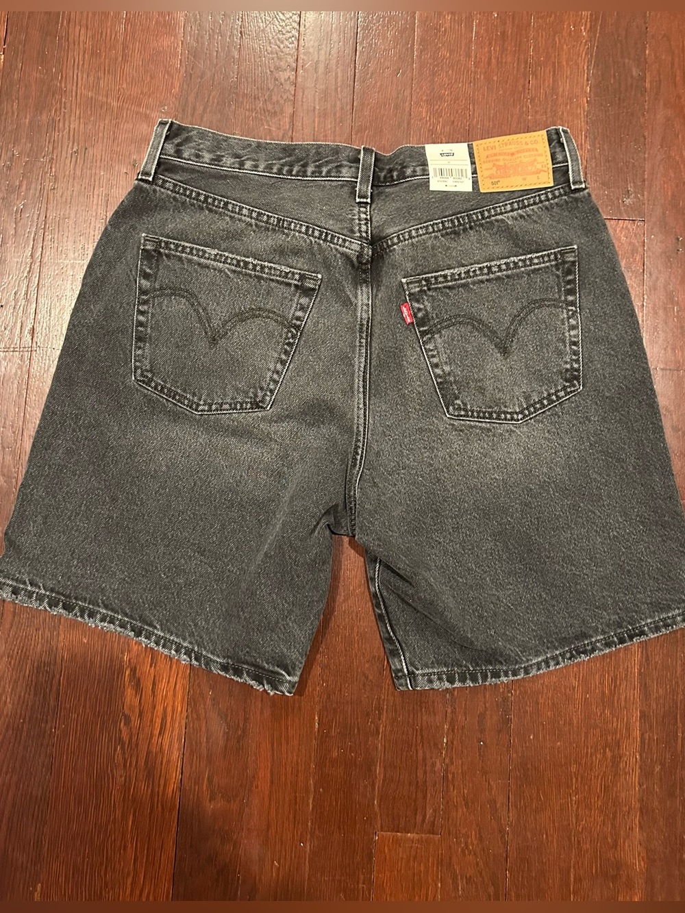 Levi's Black Washed High-Waist 501 Women's Denim Shorts - Picture 2 of 4